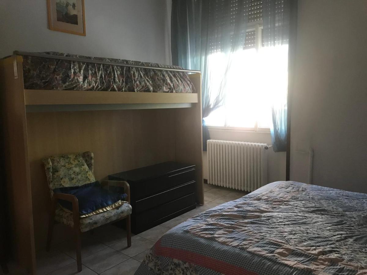 B&B " Guzzi - Inn " Mandello del Lario Εξωτερικό φωτογραφία